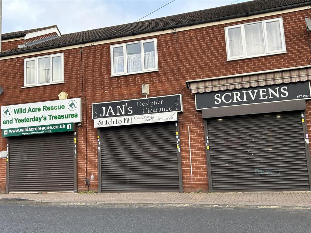 High Street, Quarry Bank, Brierley Hill Property to rent £625 pcm (£