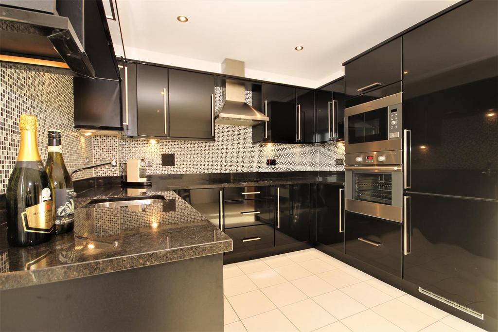 Kitchen diner