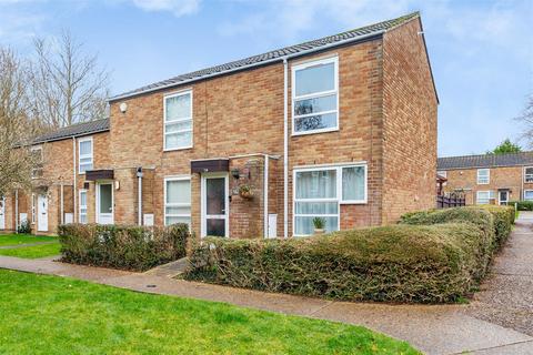 142 Ayelands, New Ash Green, Longfield, DA3 8JU