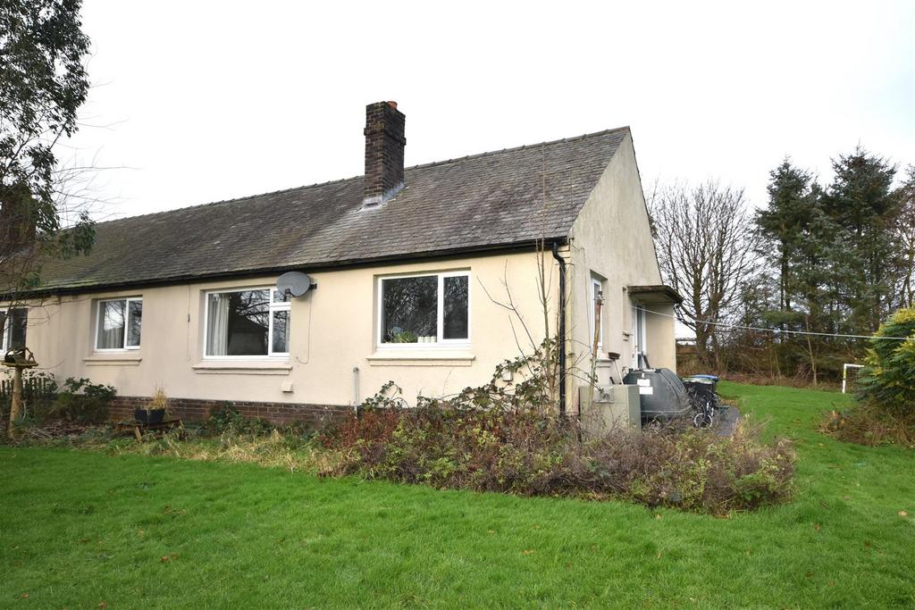 Broom House Farm, Witton Gilbert 2 bed semidetached bungalow to rent £725 pcm (£167 pw)
