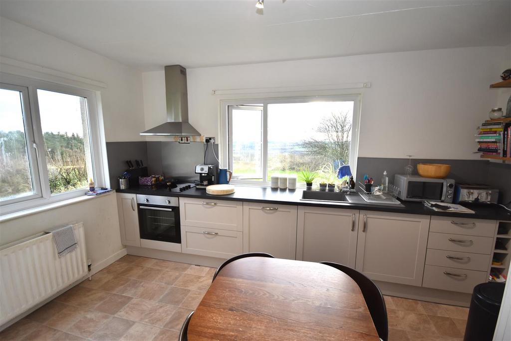 Broom House Farm, Witton Gilbert 2 bed semidetached bungalow to rent £725 pcm (£167 pw)