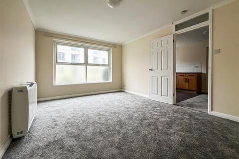 1 bedroom flat for sale, Clarendon Road, Southsea