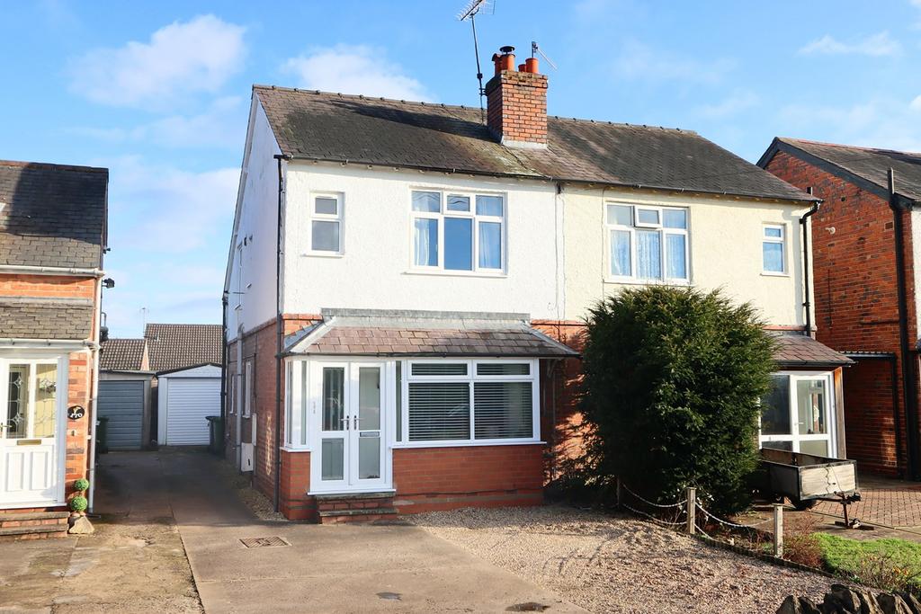Marlpool Lane, Kidderminster, DY11 3 bed semidetached house for sale £250,000