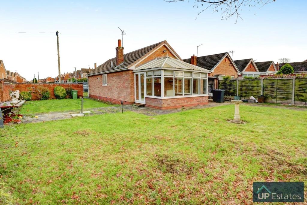 Pennine Way, Stockingford, Nuneaton 2 bed detached bungalow for sale