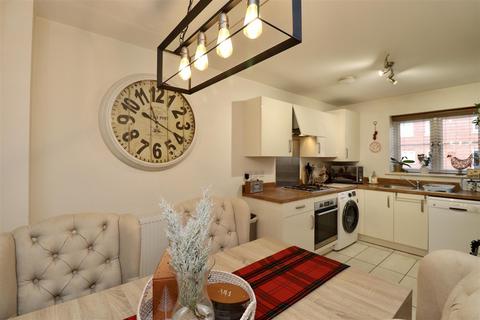 9 Chapman Drive, Market Weighton, York, YO43 3GR