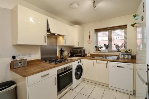 9 Chapman Drive, Market Weighton, York, YO43 3GR