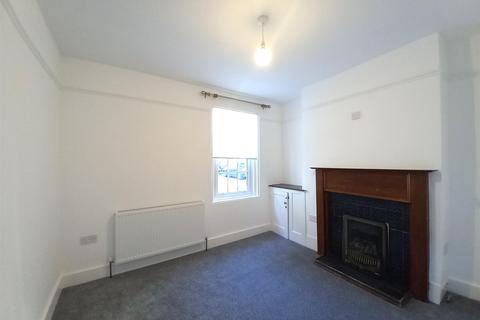 2 bedroom terraced house to rent, Paragon Street, Ramsgate