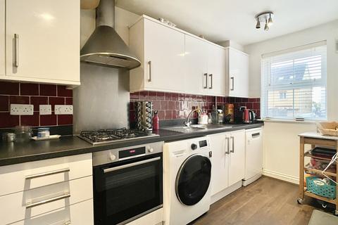 3 bedroom terraced house for sale, Critchley Avenue, West Dartford, Kent, DA1