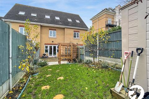 34 Critchley Avenue, Dartford, DA1 2GF