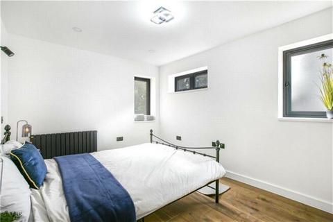 1 bedroom flat for sale, London CR8