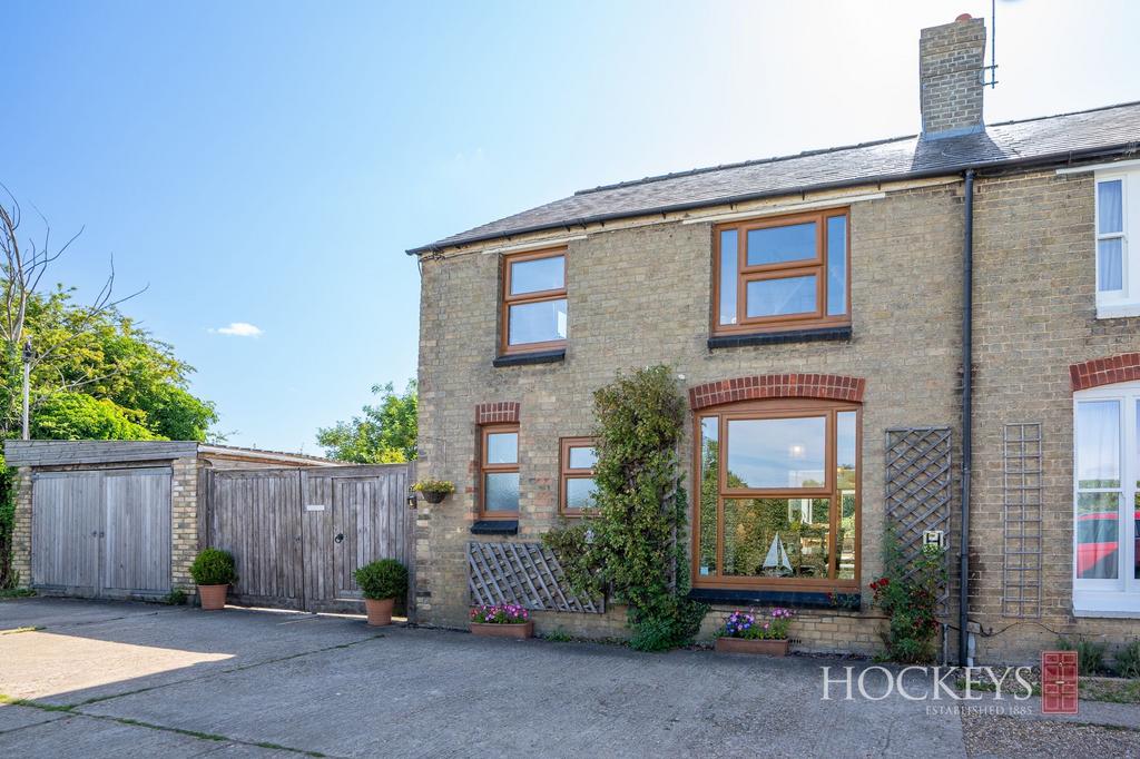 Rook Grove, Willingham, CB24 4 bed end of terrace house for sale £460,000