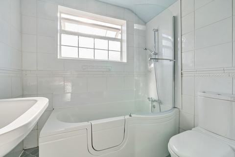 63 Elm Road, Windsor, SL4 3NB