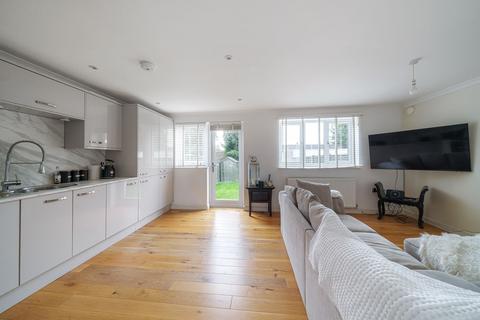 2 bedroom semi-detached house for sale, Rydings, Windsor, SL4