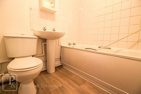 1 bedroom apartment to rent, Windsor Court, Hythe Hill, Colchester, Essex, CO1