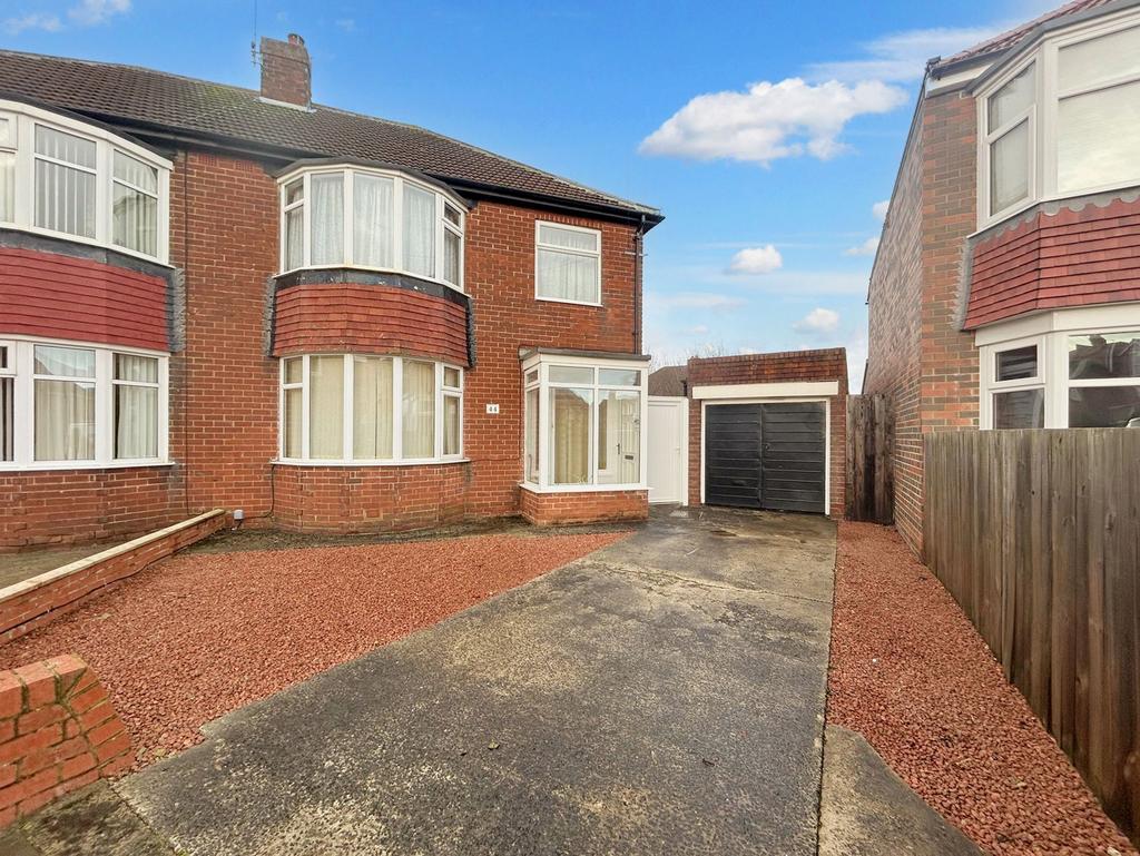 Shorestone Avenue, Cullercoats, North Shields, Tyne and Wear, NE30 3NE