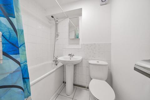 5 Sutherland Drive, London, SW19 2UJ