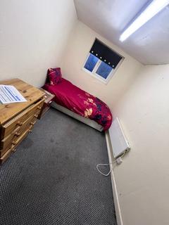 1 bedroom in a house share to rent, ROOM 3 , Warstock Road, Warstock, B14 4RN