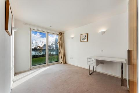 2 bedroom apartment for sale, New Providence Wharf, Fairmo nt Avenue, London, E14