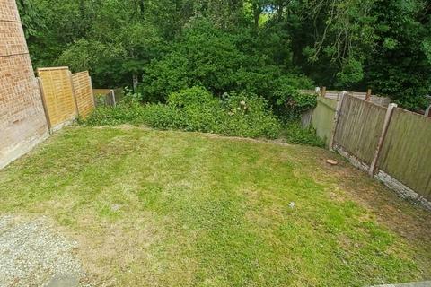 3 bedroom house to rent, North Close, Leeds, West Yorkshire, LS8