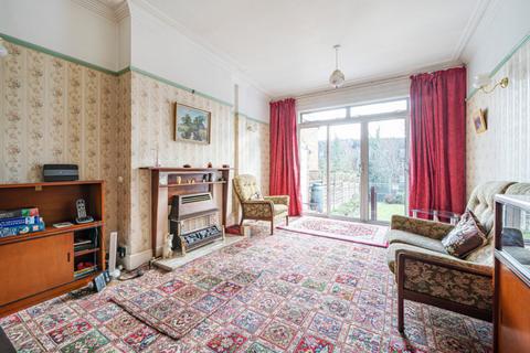 82 Boileau Road, London, W5 3AJ