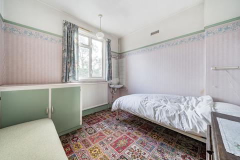 82 Boileau Road, London, W5 3AJ