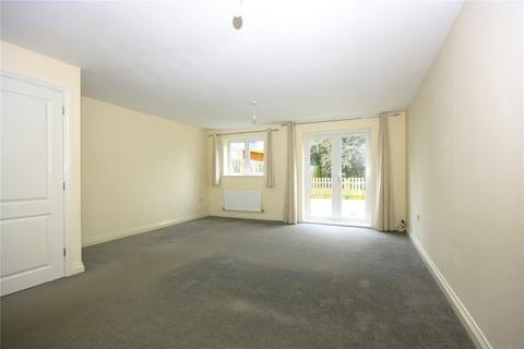 3 bedroom semi-detached house for sale, Shearer Close, Havant, Hampshire, PO9
