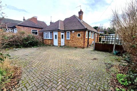 3 bedroom bungalow for sale, Row Hill, Row Town, KT15