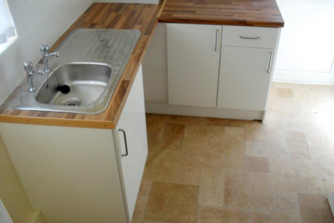 1 bedroom flat to rent, Queens Road, Bootle L20