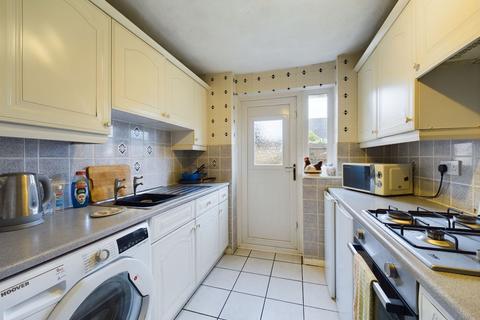 15 Brayford Close, Northampton, NN3 3LU