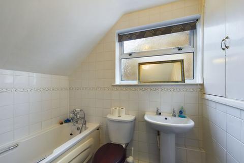 15 Brayford Close, Northampton, NN3 3LU