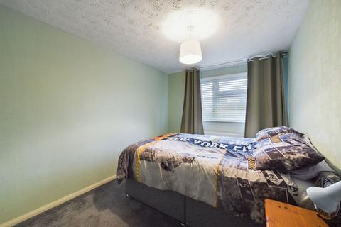 15 Brayford Close, Northampton, NN3 3LU