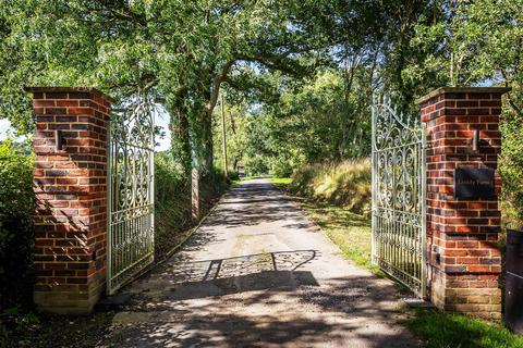 4 bedroom detached house for sale, Holmbury Road, Ewhurst, Cranleigh, Surrey, GU6