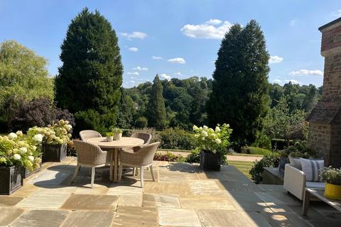 undefined, Snowdenham Hall, Snowdenham Lane, Bramley, Surrey, GU5