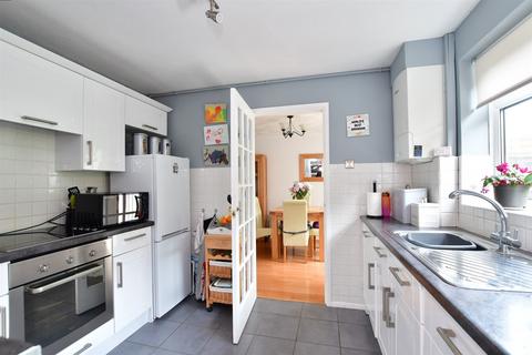 61 Batemans Road, Brighton, BN2 6RD