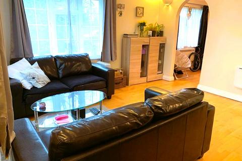 1 bedroom flat to rent, London Road, Slough SL3