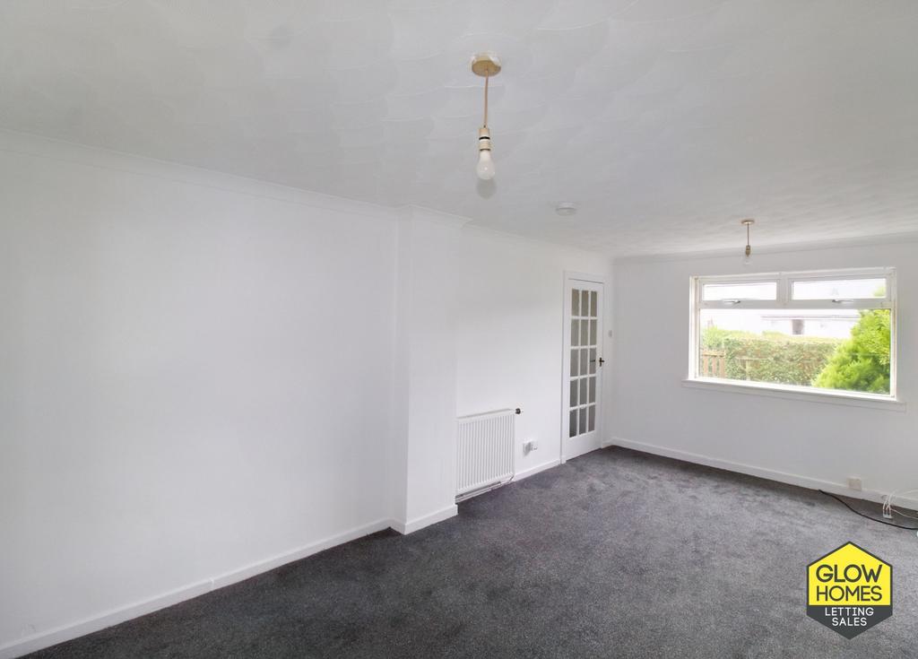 Hunter Drive, Irvine KA12 2 bed end of terrace house for sale £70,000