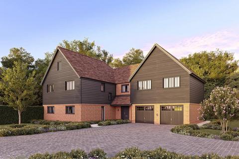 6 bedroom detached house for sale - Plot 1, Broadstone House at East Brook Park, Etchinghill, Kent CT18
