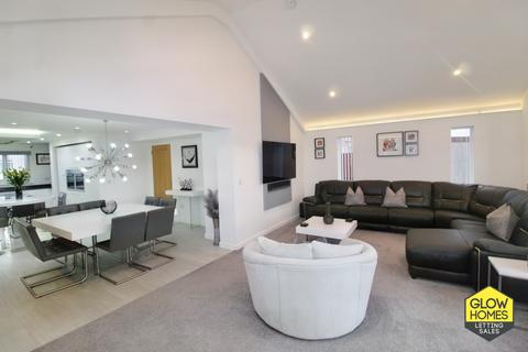 97 Greenacres, Ardrossan, KA22 7PR