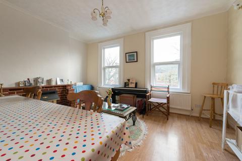 2 bedroom maisonette for sale - Clarendon Gardens, Ramsgate, CT11