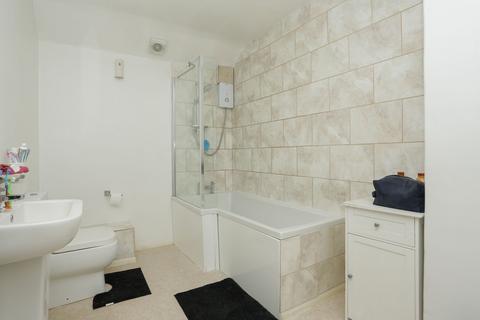 22 Cowdray Square, Deal, CT14 9ES