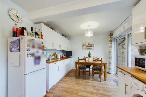 90 Acre Lane, Northampton, NN2 8BU