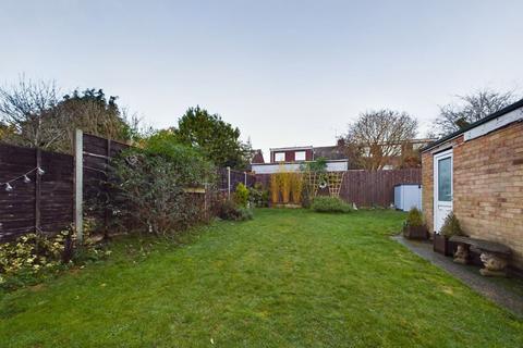 90 Acre Lane, Northampton, NN2 8BU