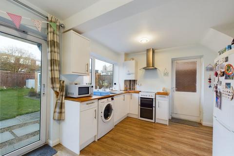 90 Acre Lane, Northampton, NN2 8BU