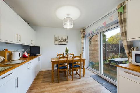 90 Acre Lane, Northampton, NN2 8BU