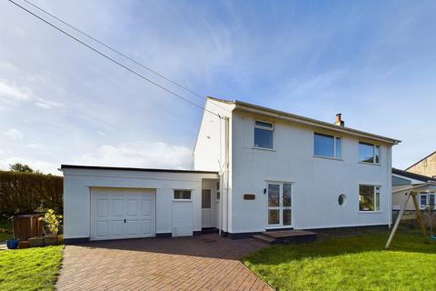 4 bedroom detached house for sale, Alexandra Road, Illogan, TR16 4DY