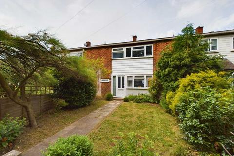 5 Lisburn Path, Aylesbury, HP20 2BQ