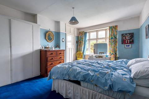 38 Kingfield Road, London, W5 1LB