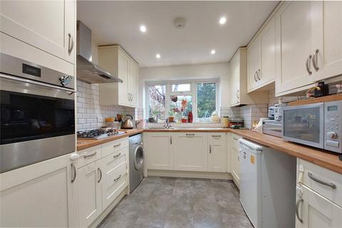 11 Bennett Close, Cobham, KT11 1AH