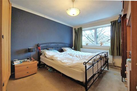 11 Bennett Close, Cobham, KT11 1AH