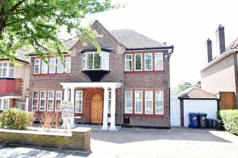 8 Beaufort Road, London, W5 3EA
